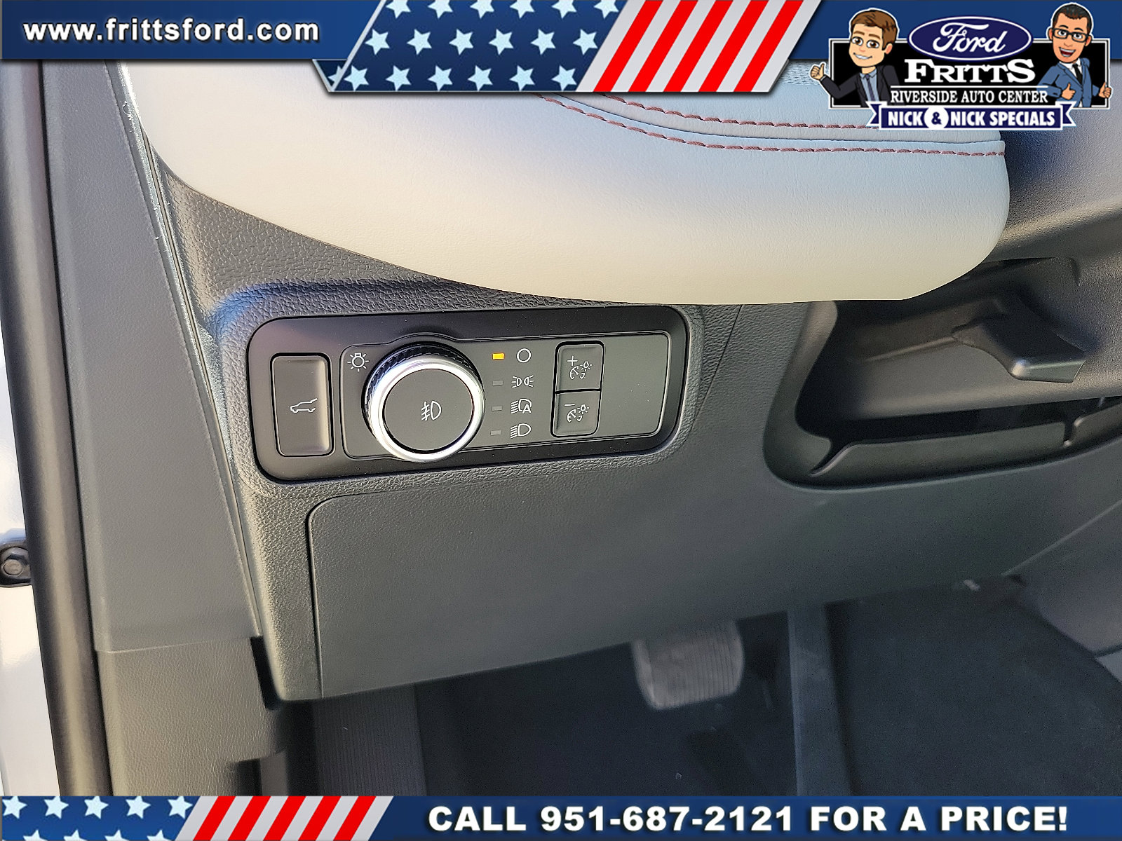 New 2026 Ford Explorer Active w/ Active Comfort Package image 13