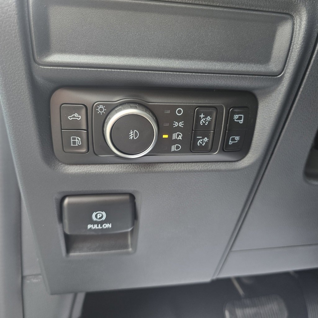 New 2025 Ford F150 XLT image 31
