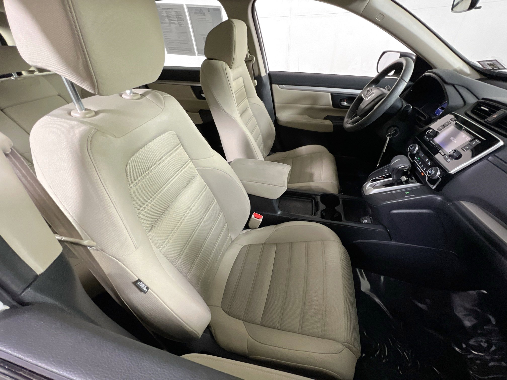 Used 2017 Honda CR-V LX image 25