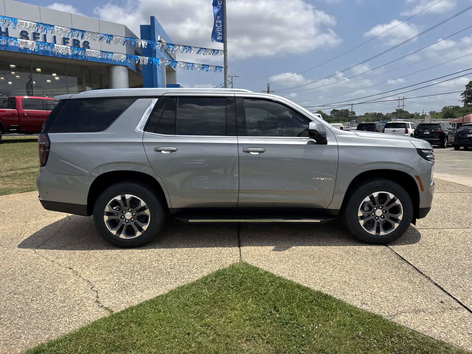 New 2026 Chevrolet Tahoe LS AWD/4WD image 6