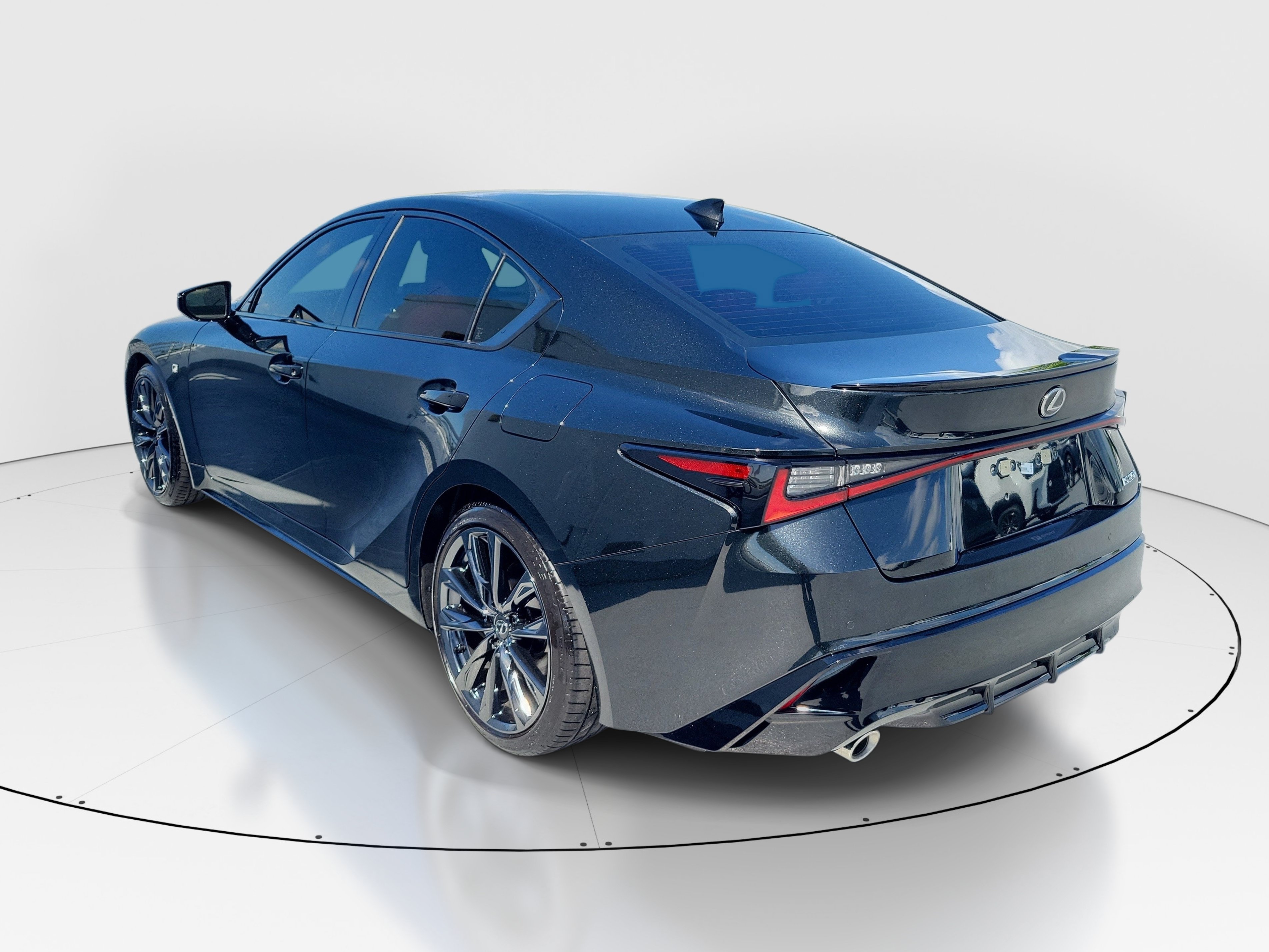 Certified 2025 Lexus IS 350 F Sport RWD image 4