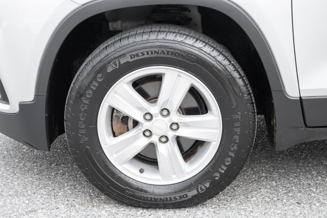 Used 2017 Chevrolet Trax LT image 14