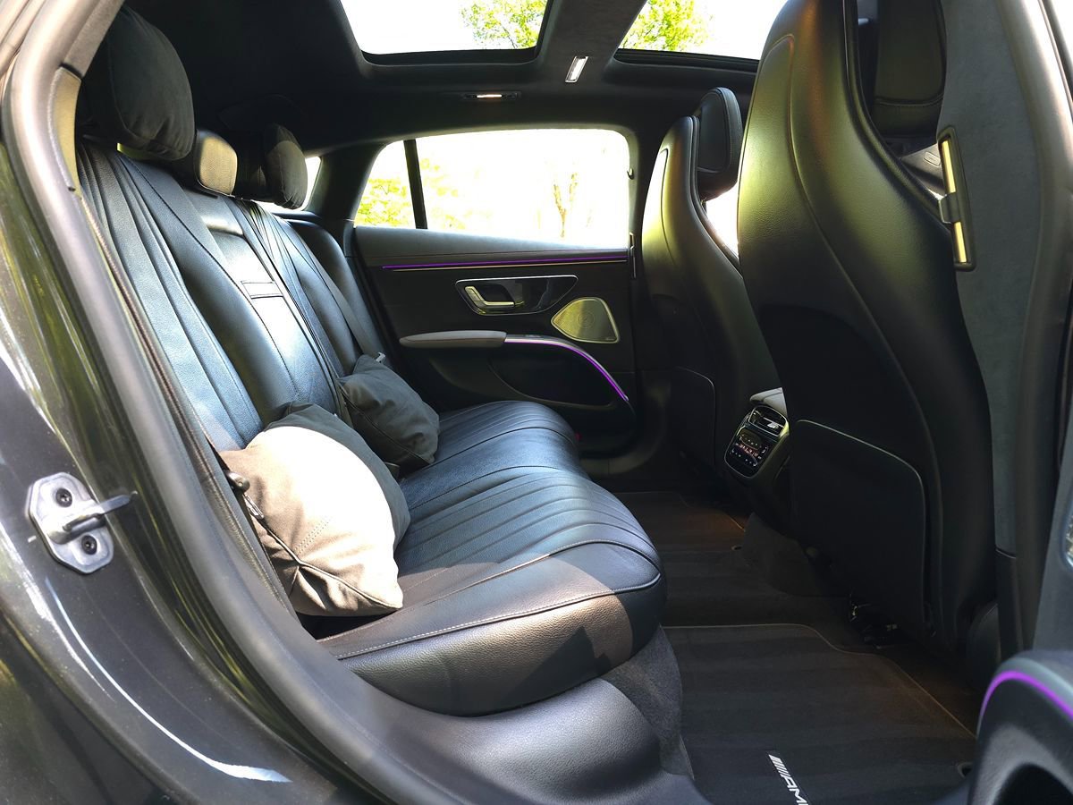 Used 2022 Mercedes-Benz EQS 580 4MATIC Sedan image 20