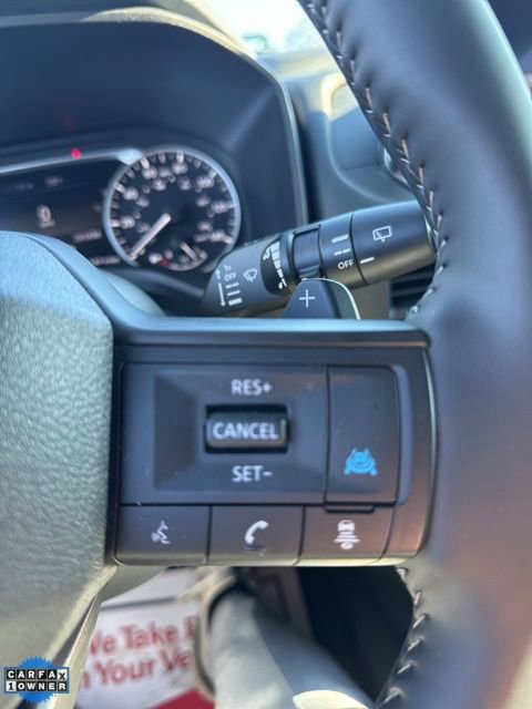 Certified 2025 Nissan Rogue SV image 28