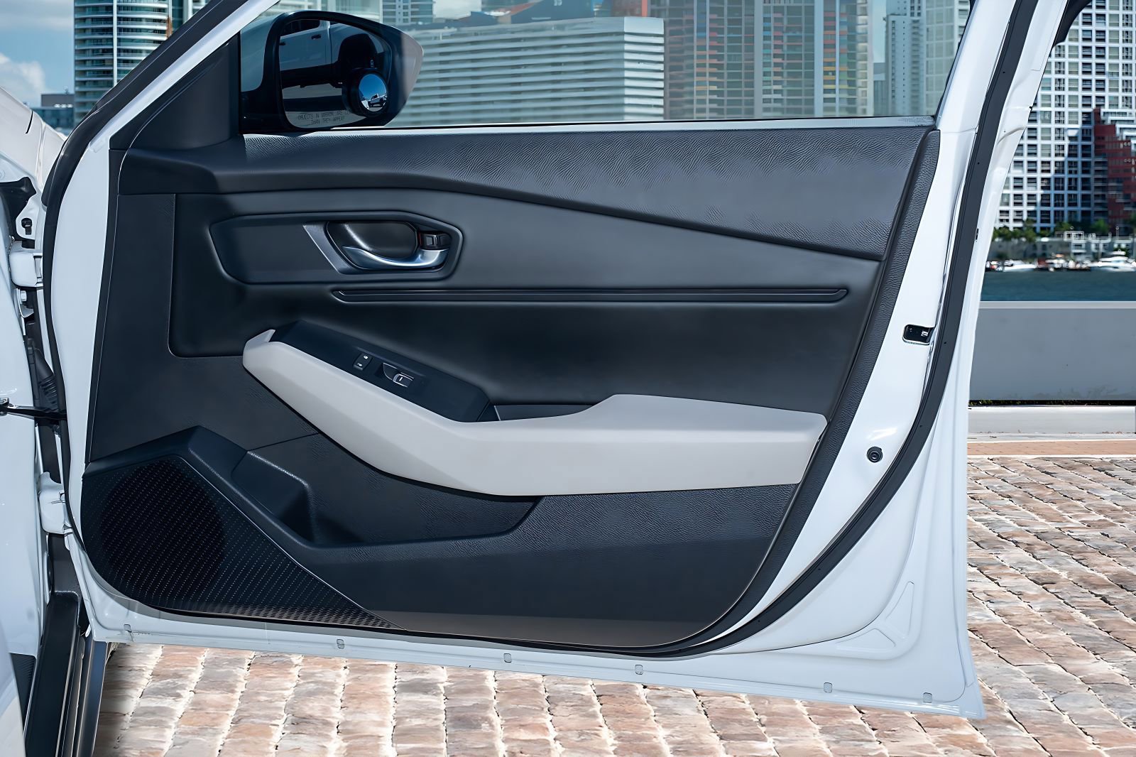 Certified 2023 Honda Accord EX image 13