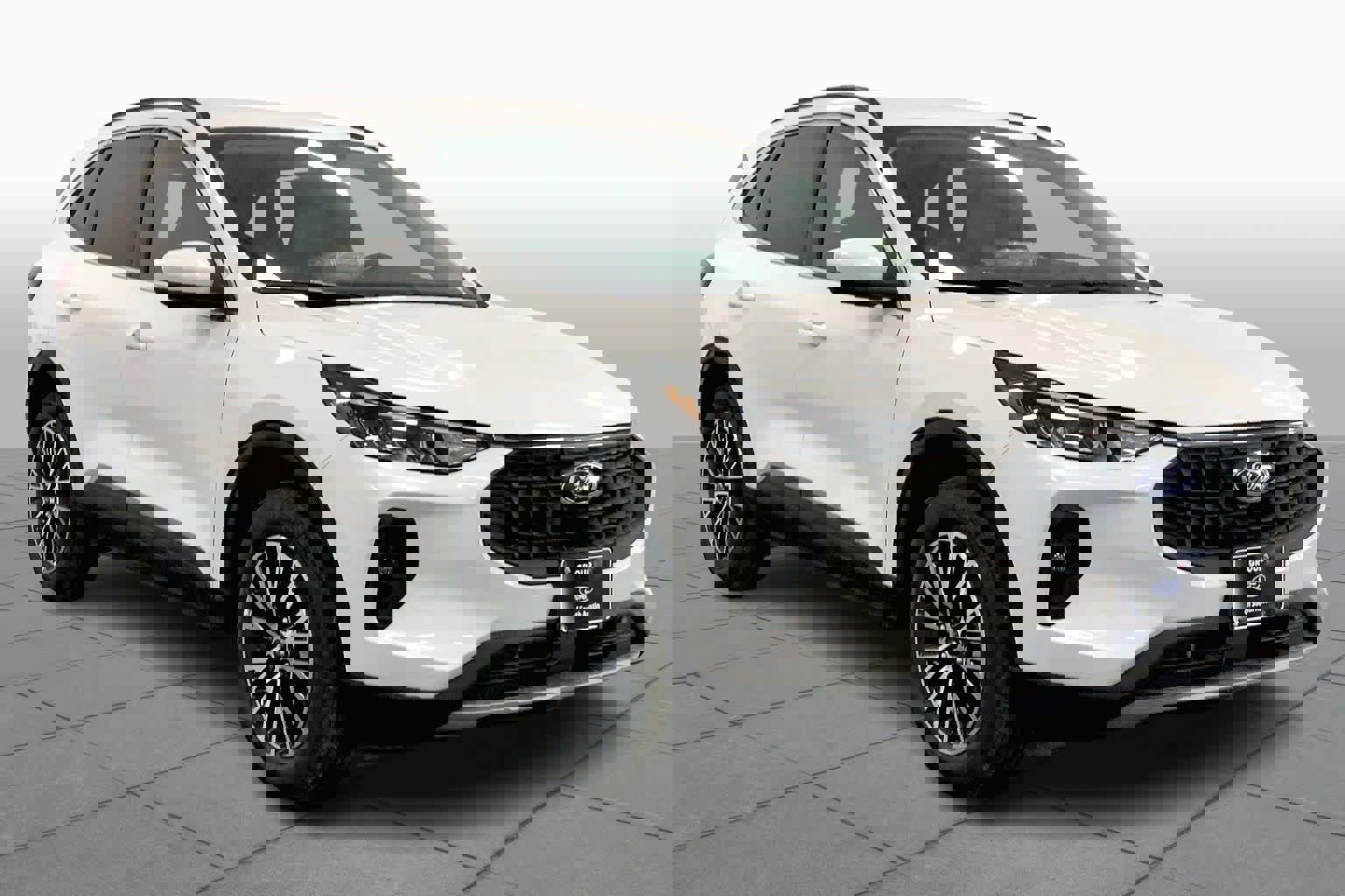 New 2026 Ford Escape SE image 2