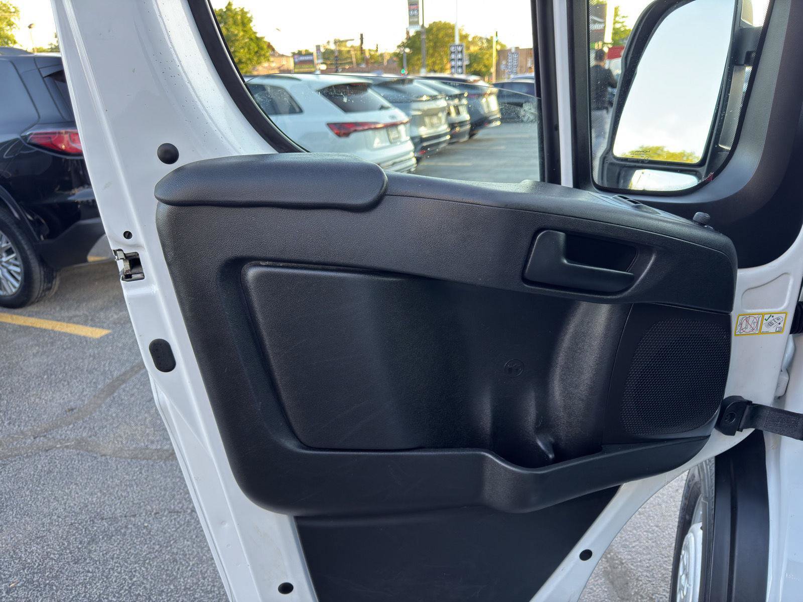 Used 2025 RAM ProMaster 2500 w/ Convenience Group FWD image 26