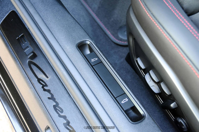 Used 2024 Porsche 911 Carrera GTS image 28