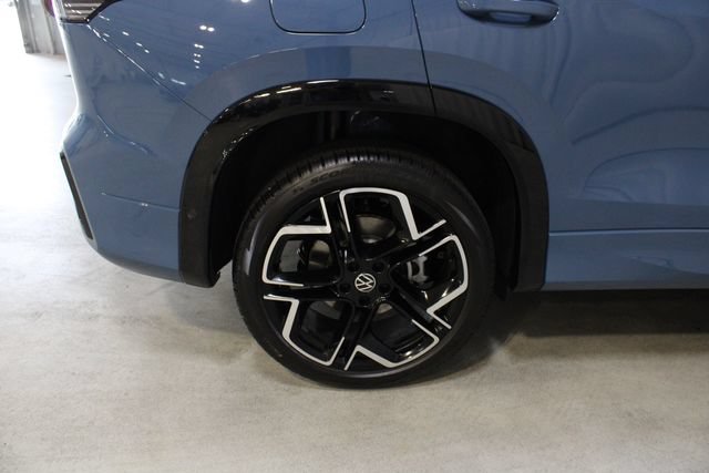 New 2026 Volkswagen Tiguan SEL R-Line AWD/4WD image 28