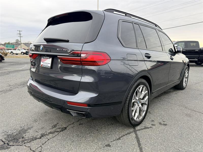 Used 2020 BMW X7 xDrive40i w/ Parking Assistance Package image 5