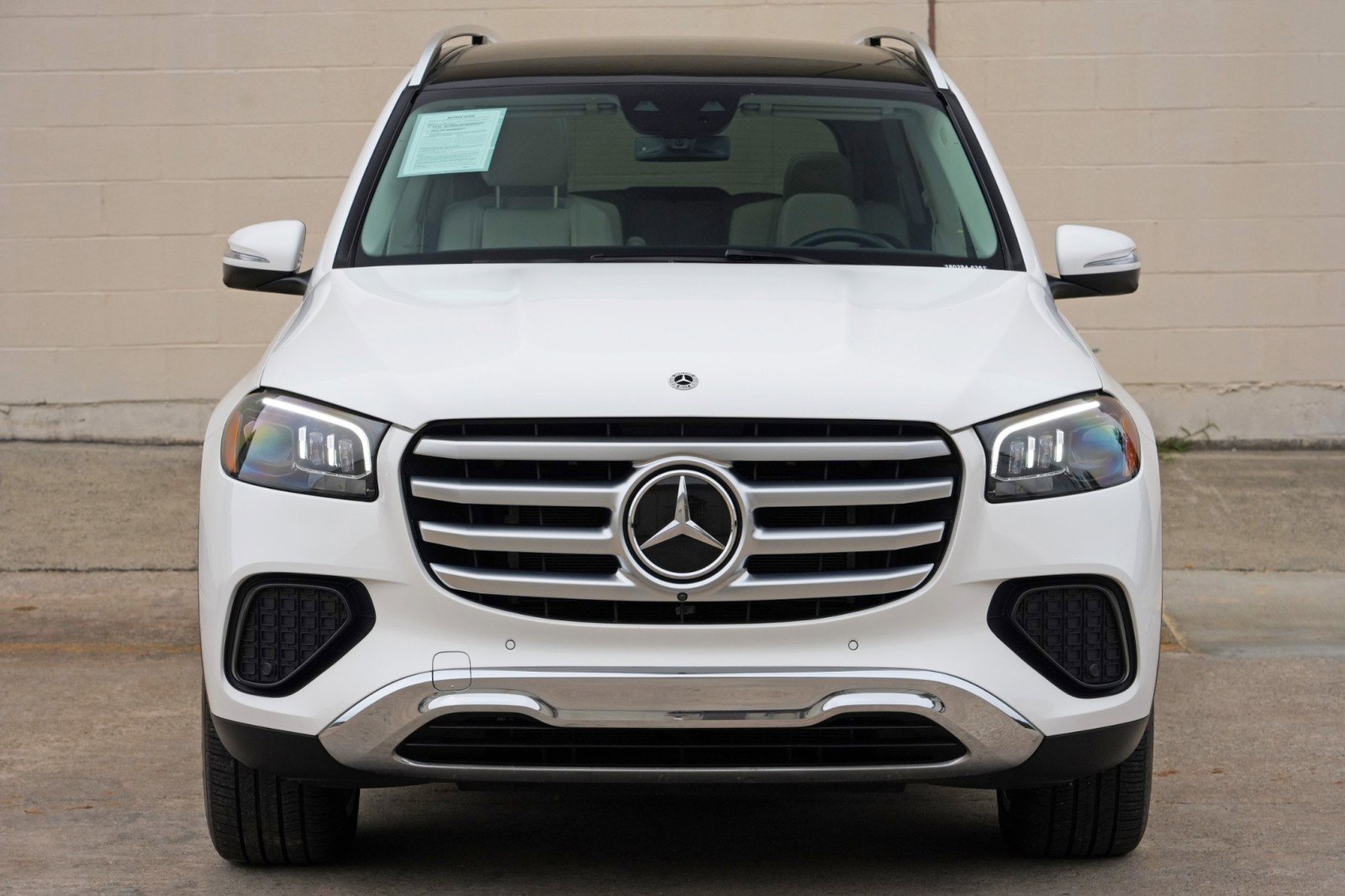 Used 2024 Mercedes-Benz GLS 450 4MATIC image 59