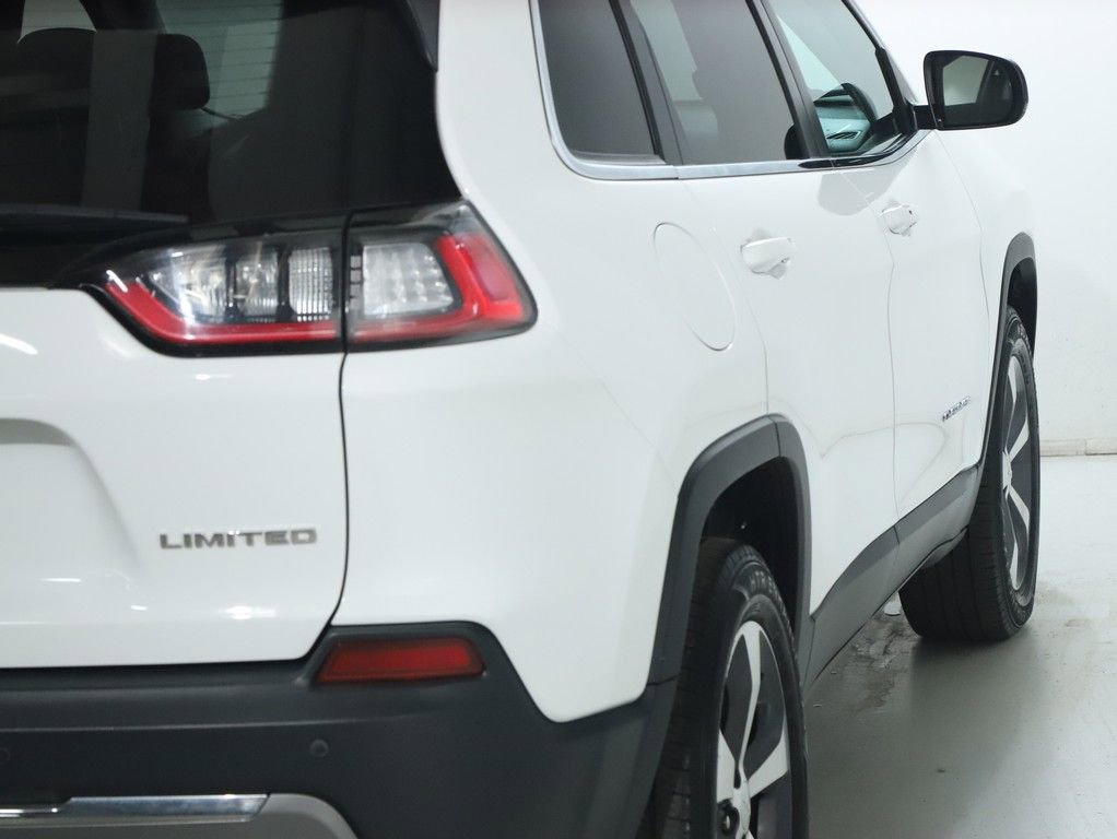 Used 2019 Jeep Cherokee Limited image 46