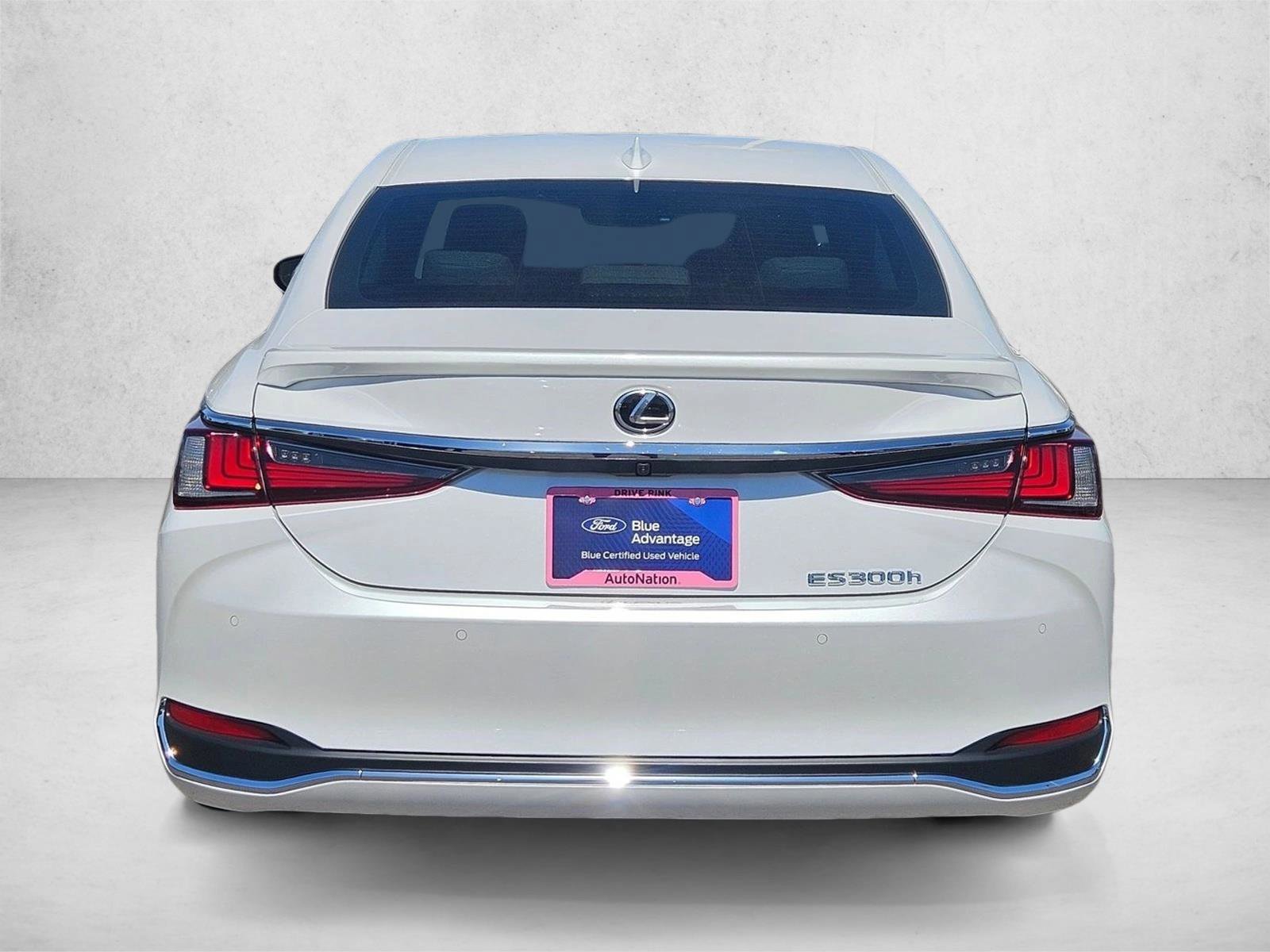 Used 2023 Lexus ES 300h w/ Premium Package FWD image 7