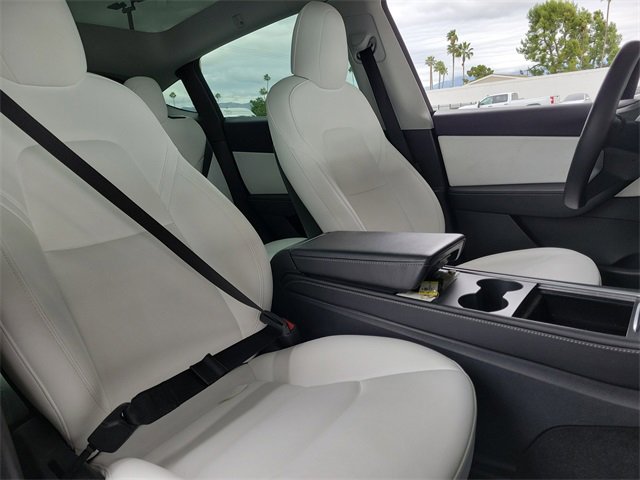 Used 2022 Tesla Model Y Performance image 20