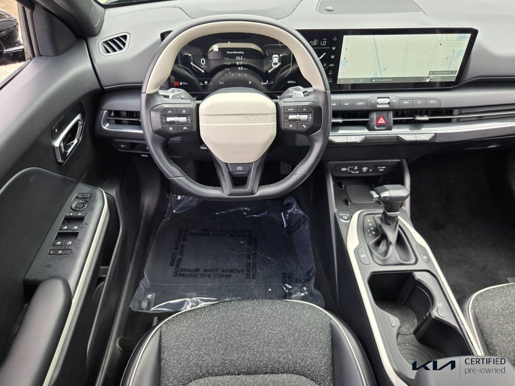 Certified 2025 Kia K4 EX FWD image 12