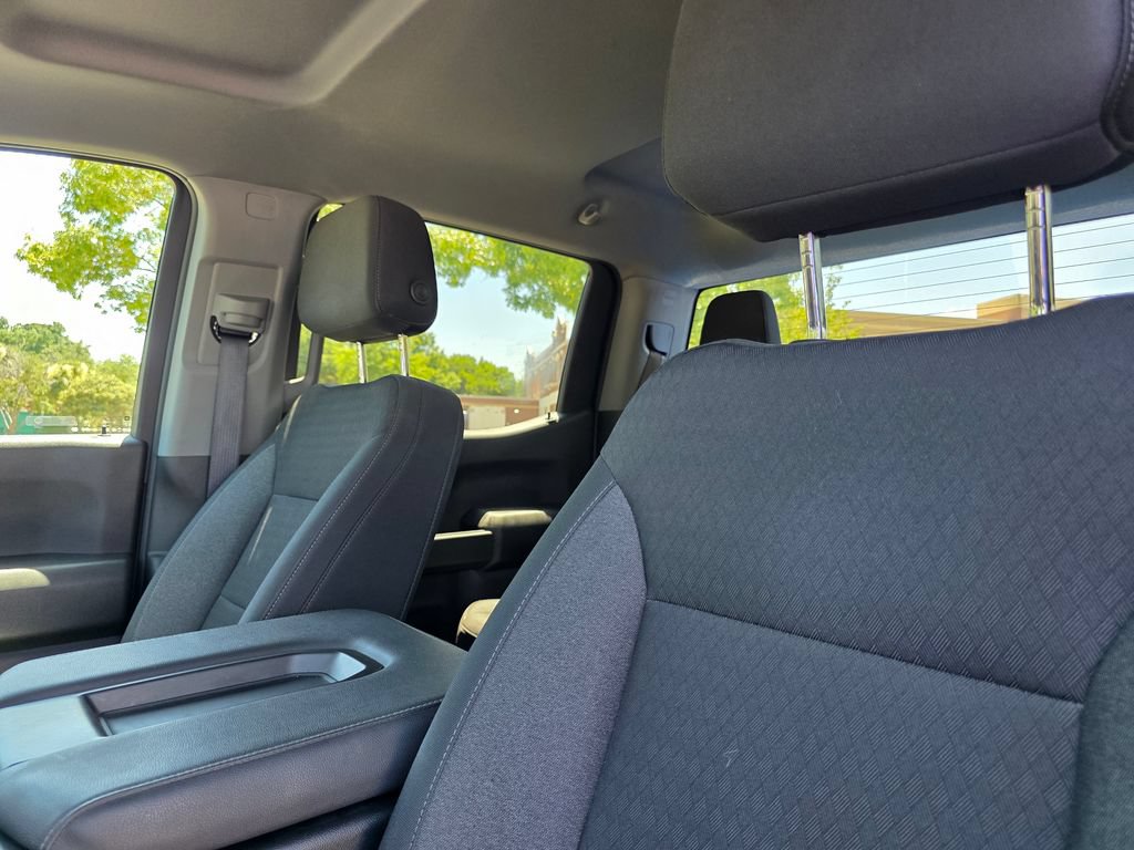 Used 2025 Chevrolet Silverado 1500 Custom AWD/4WD image 13