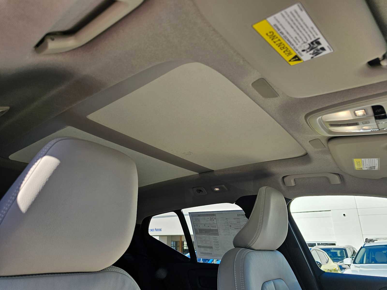 New 2025 Volvo XC40 B5 Plus w/ Climate Package image 11