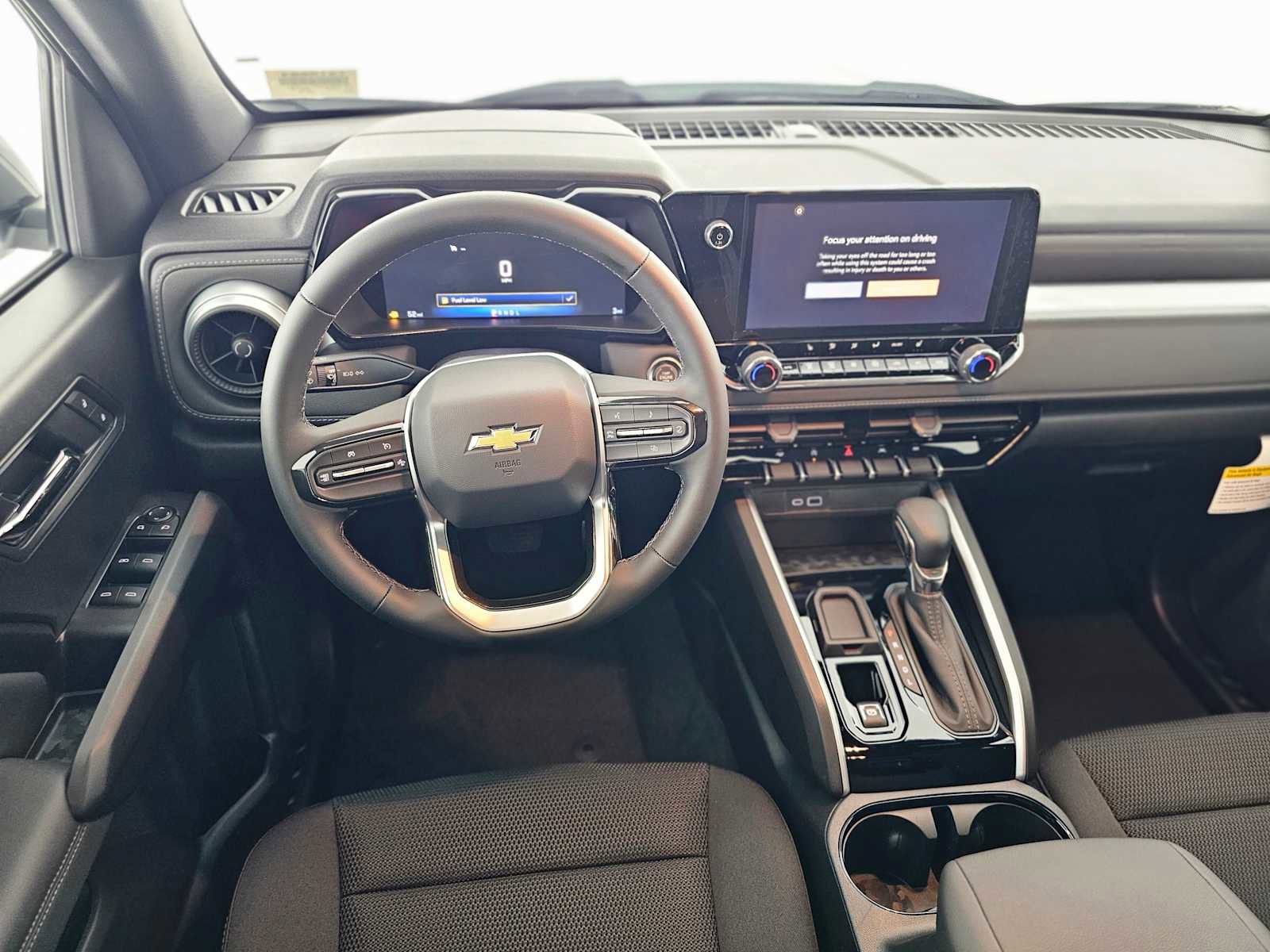 New 2026 Chevrolet Colorado LT image 18