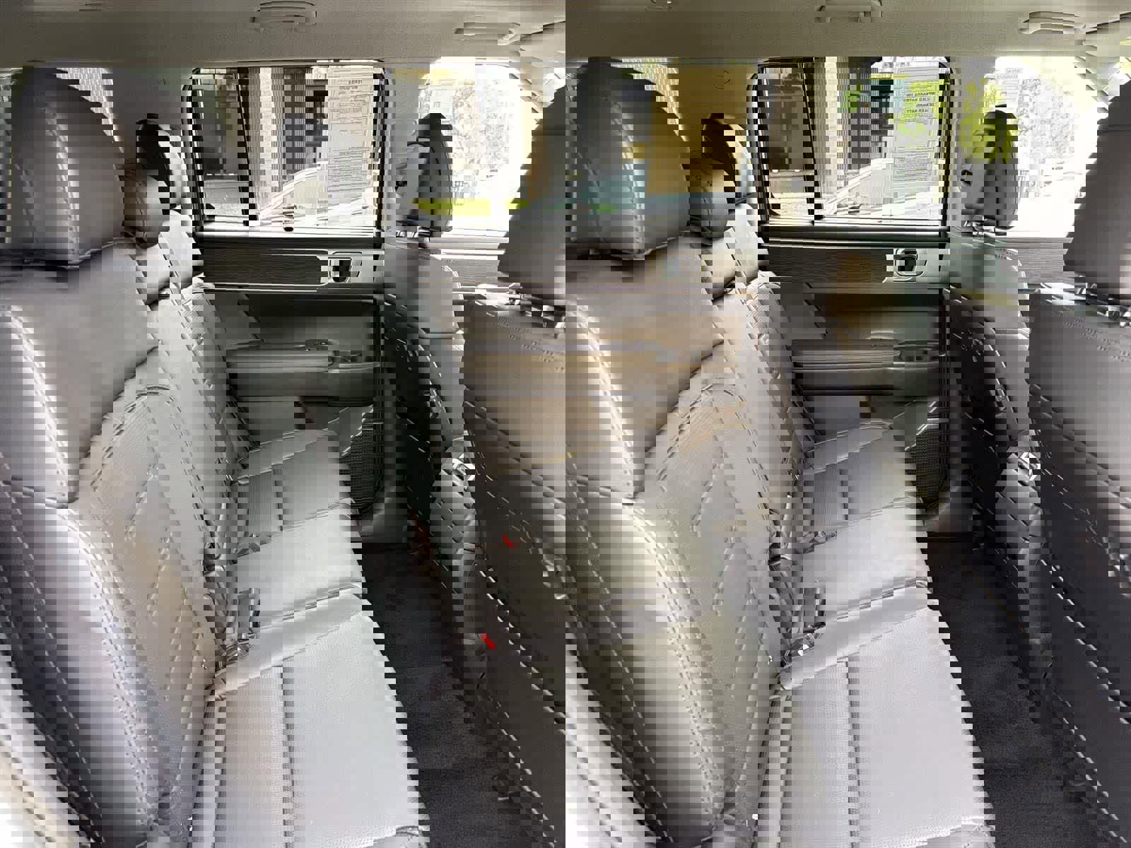 Certified 2025 Hyundai Santa Fe Limited image 32