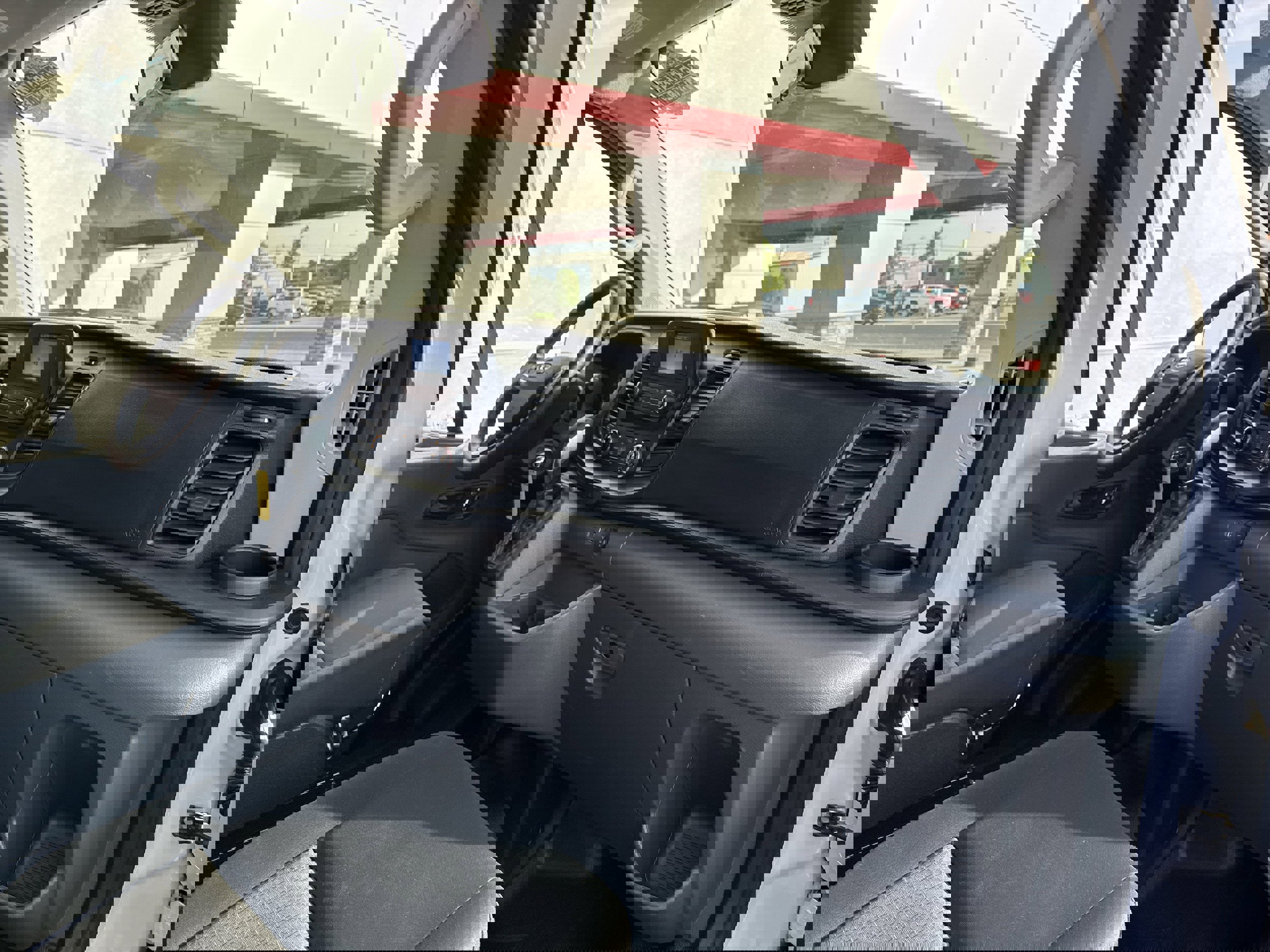 Used 2024 Ford Transit 250 Low Roof w/ Exterior Upgrade Package image 15