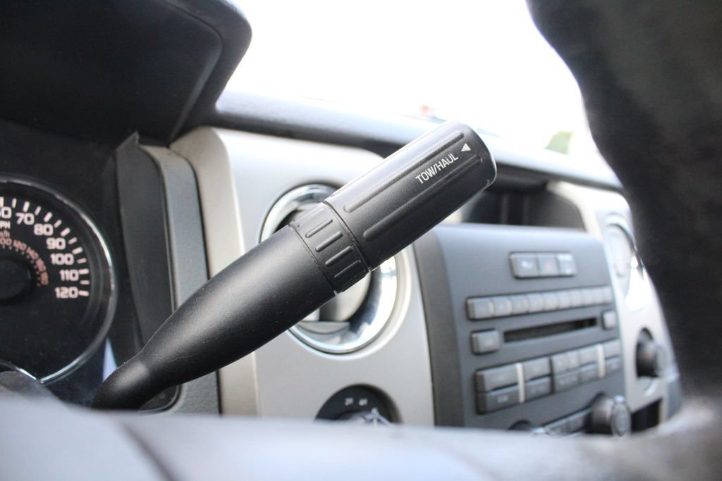 Used 2011 Ford F150 XLT AWD/4WD image 13