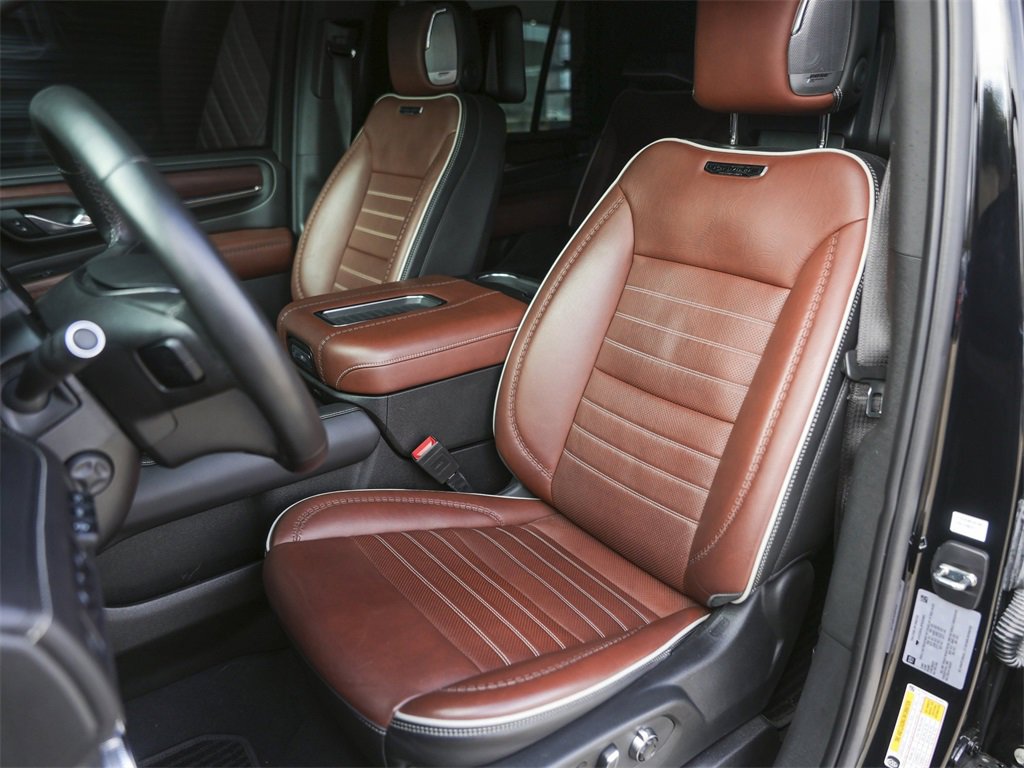 Used 2023 GMC Yukon Denali Ultimate image 5