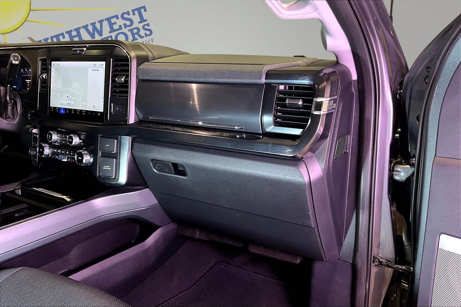 Used 2026 Ford F250 Lariat AWD/4WD image 27