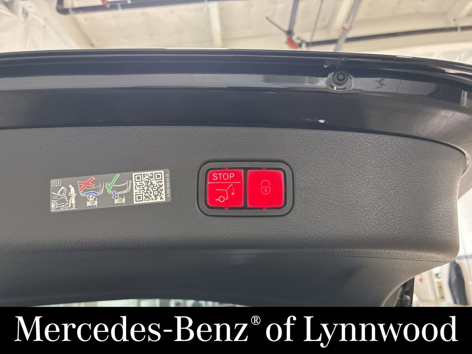Used 2026 Mercedes-Benz GLC 300 4MATIC image 6