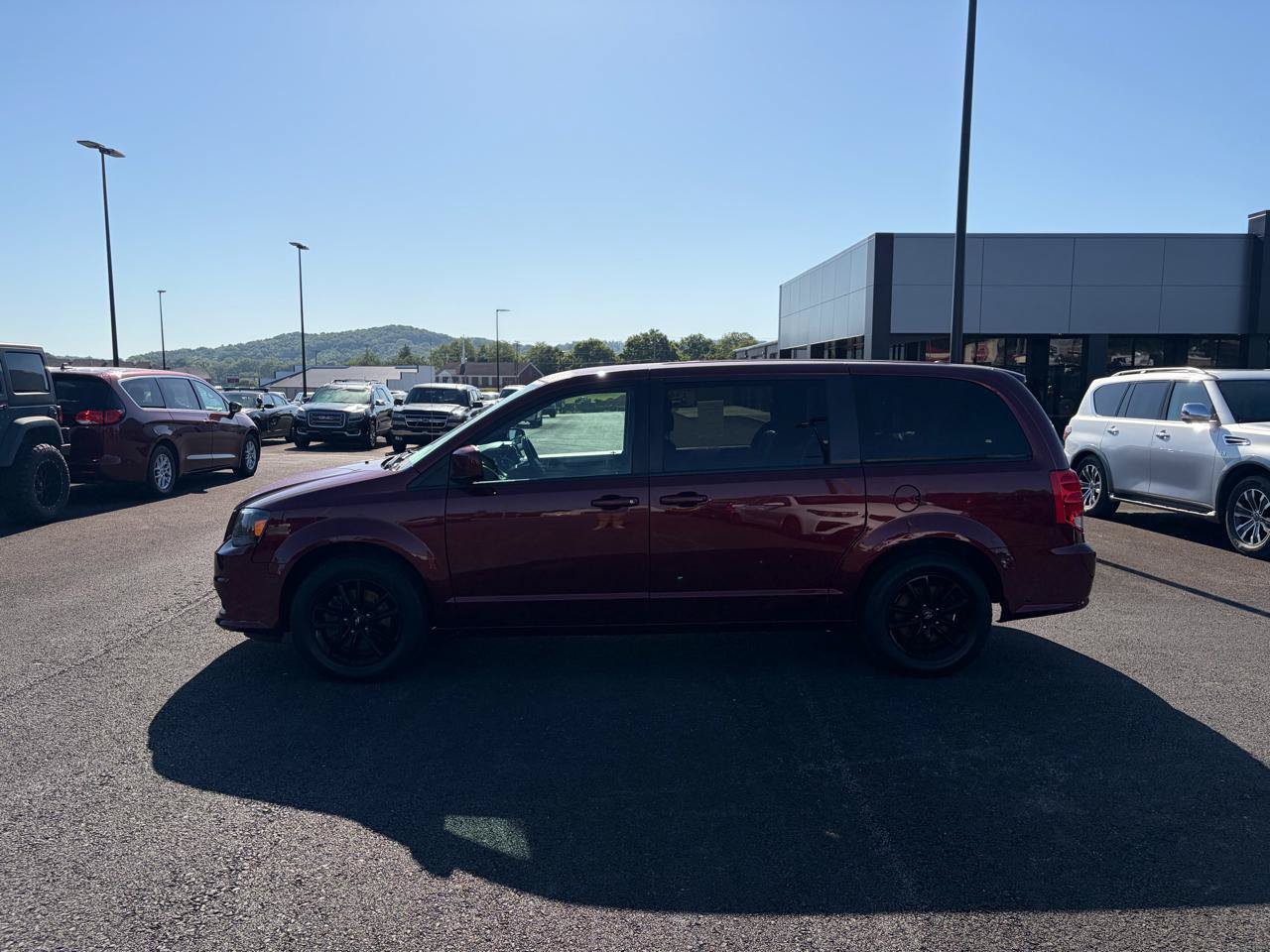 Used 2020 Dodge Grand Caravan GT FWD image 6