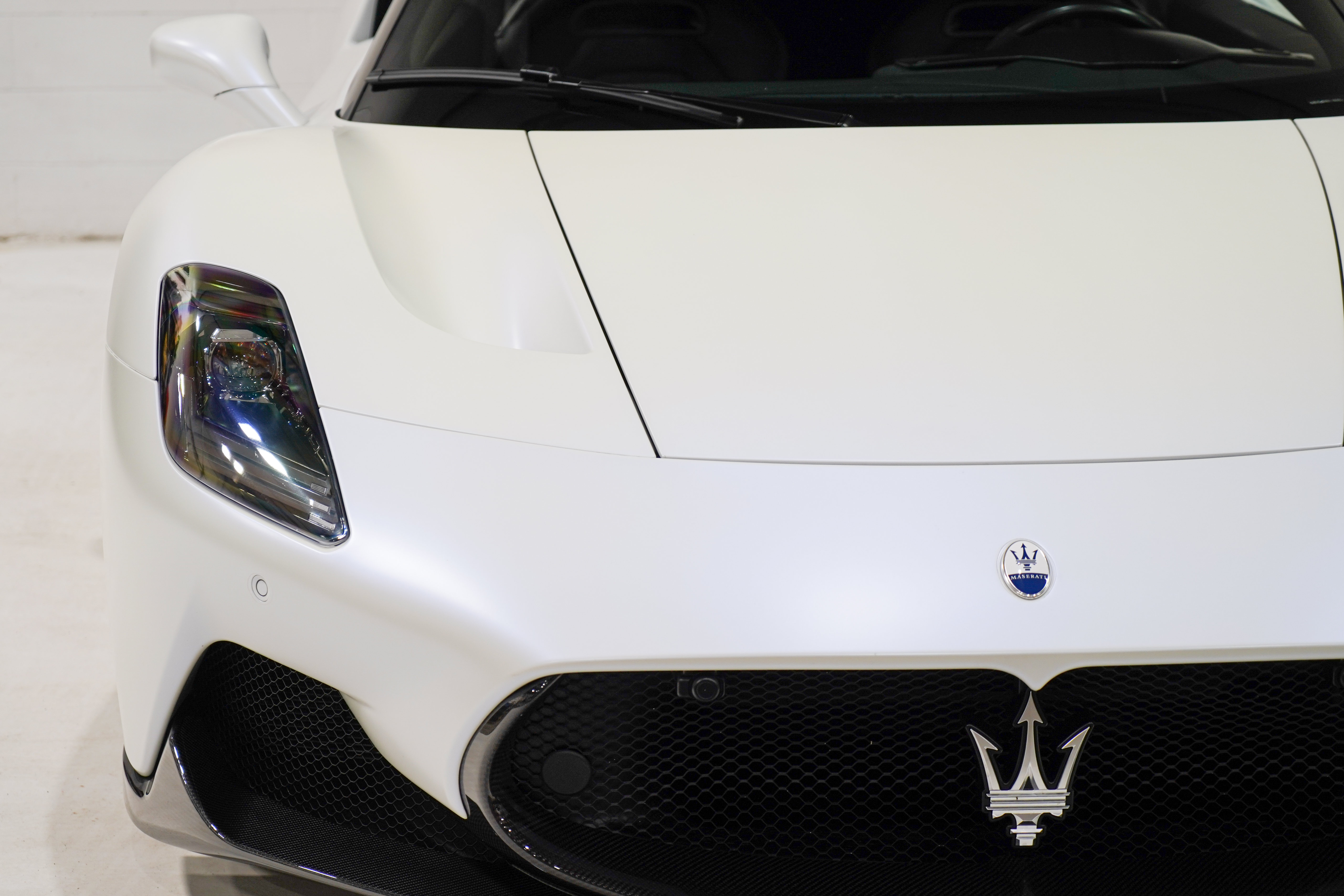 Used 2023 Maserati MC20 Coupe RWD image 33