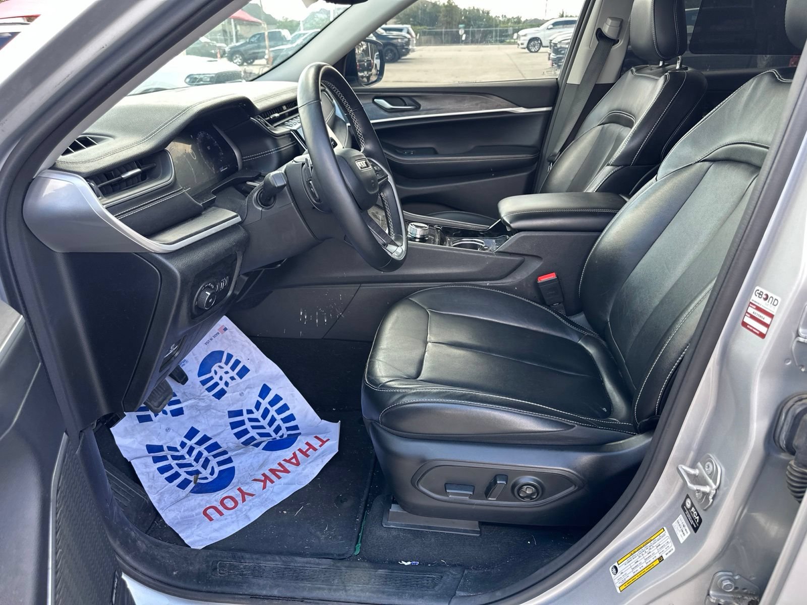 Used 2021 Jeep Grand Cherokee L Limited RWD image 11