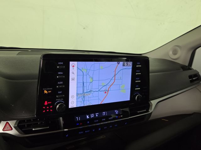 Used 2021 Toyota Sienna XLE w/ XLE Plus Package FWD image 19