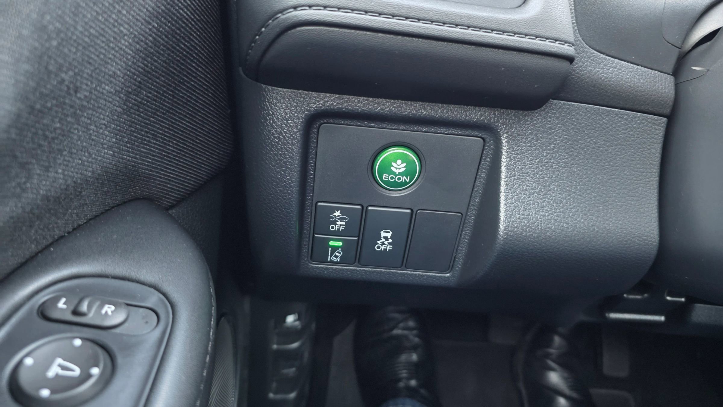 Used 2022 Honda HR-V EX image 23