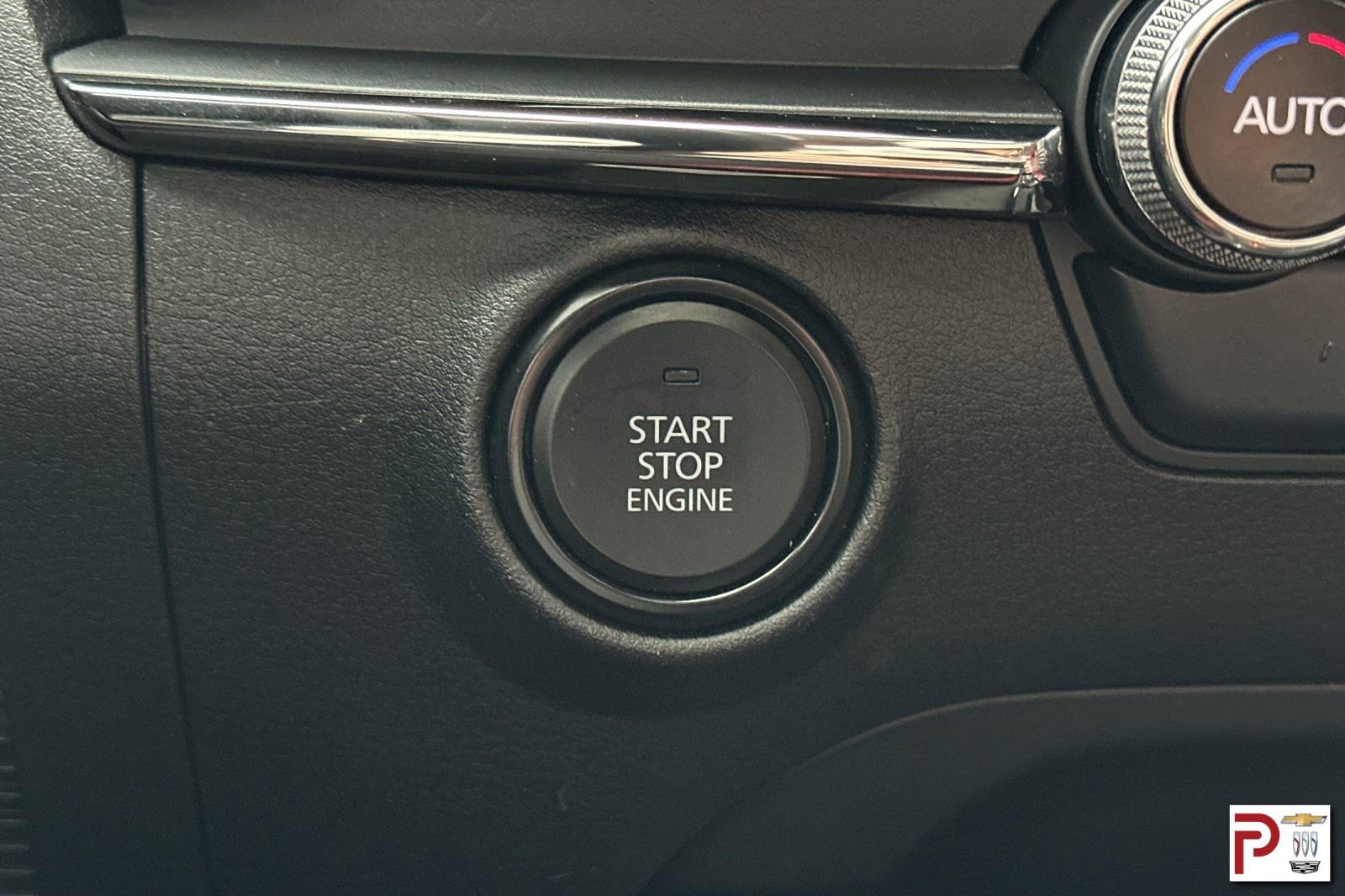 Used 2024 MAZDA MAZDA3 s image 24