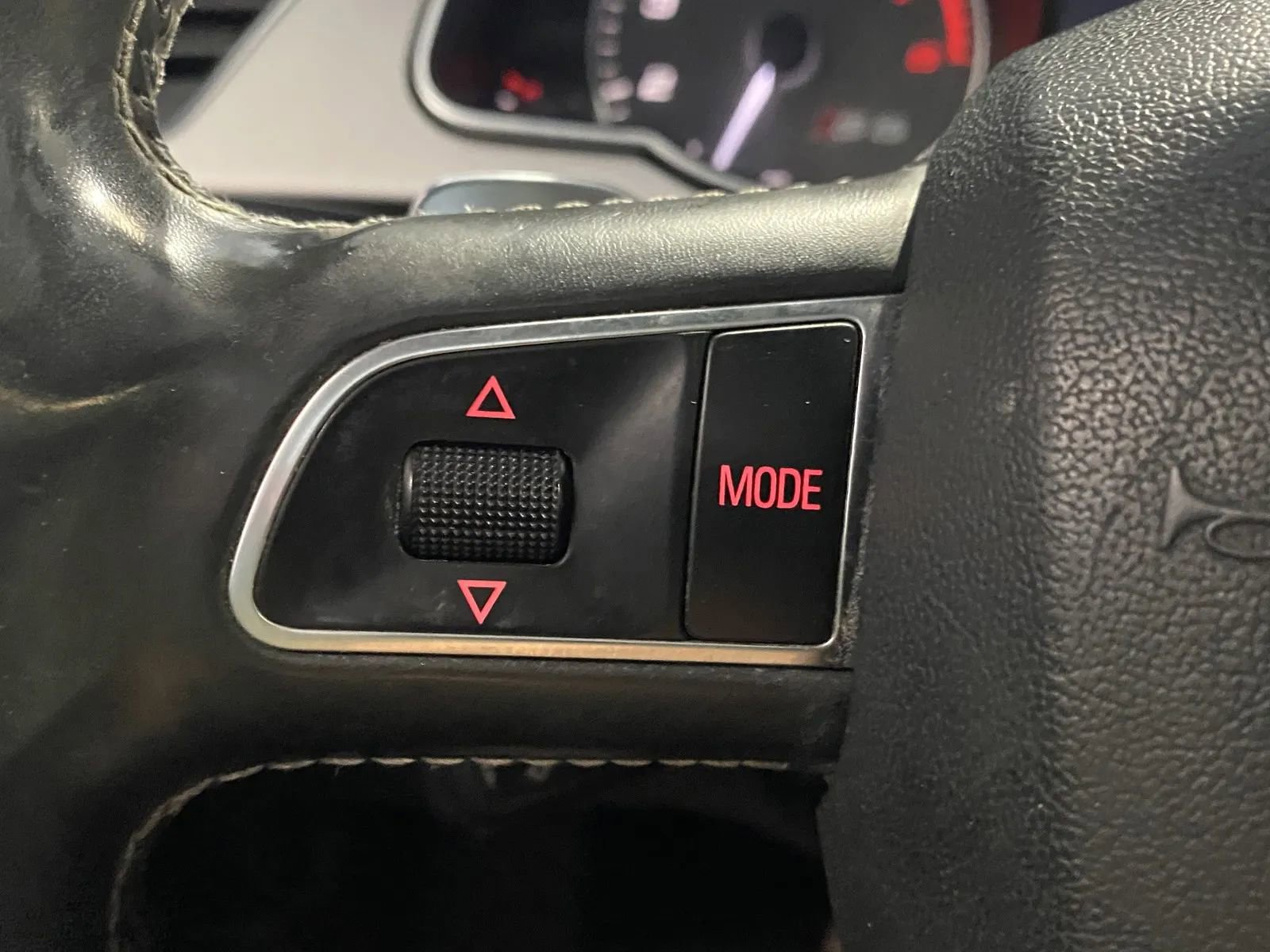 Used 2012 Audi S5 Prestige w/ Prestige Pkg image 18