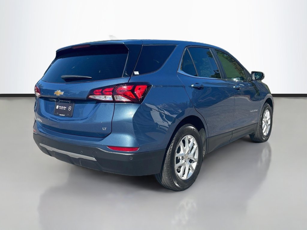 Used 2024 Chevrolet Equinox LT FWD image 3