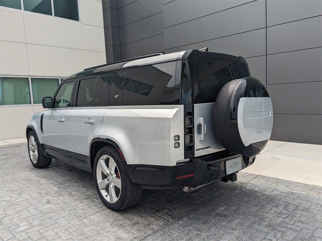 New 2024 Land Rover Defender 130 X image 6