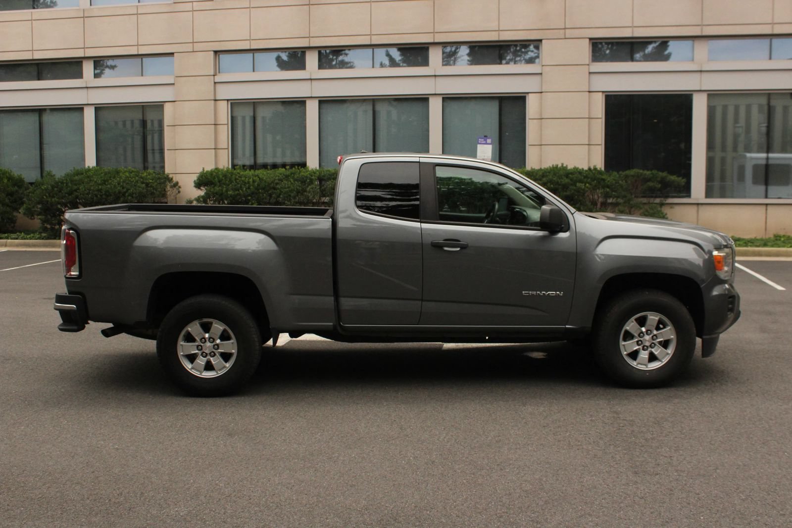 Used 2019 GMC Canyon W/T w/ Convenience Package RWD image 6