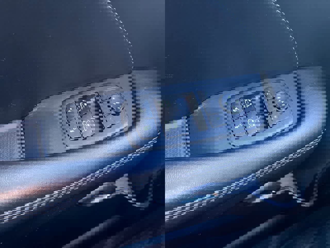 Used 2017 Dodge Challenger GT w/ Premium Sound Group image 21