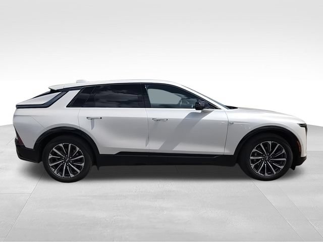 Certified 2024 Cadillac Lyriq Sport AWD/4WD image 9