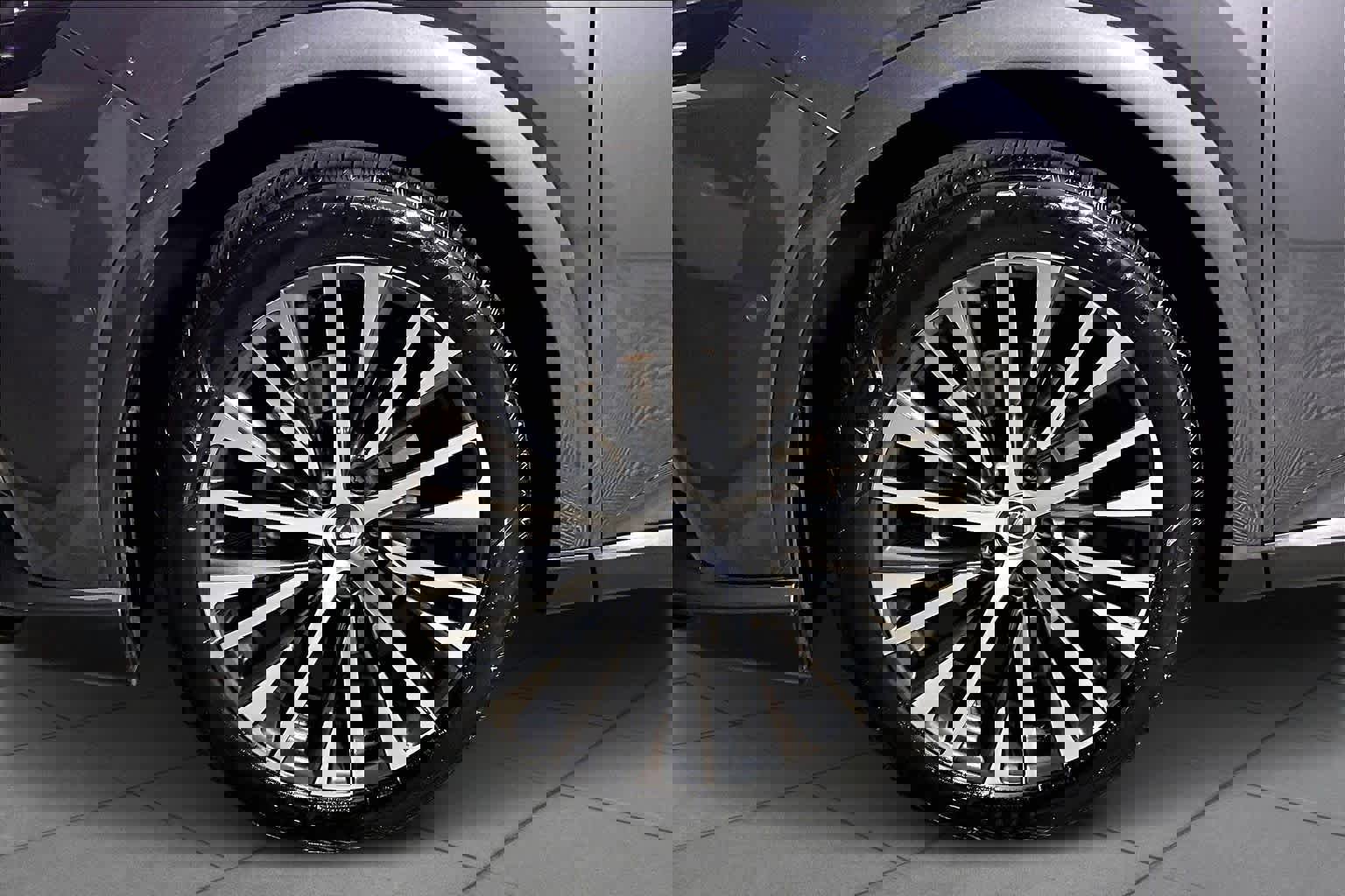 Used 2025 Lexus RX 350 Premium Plus image 11