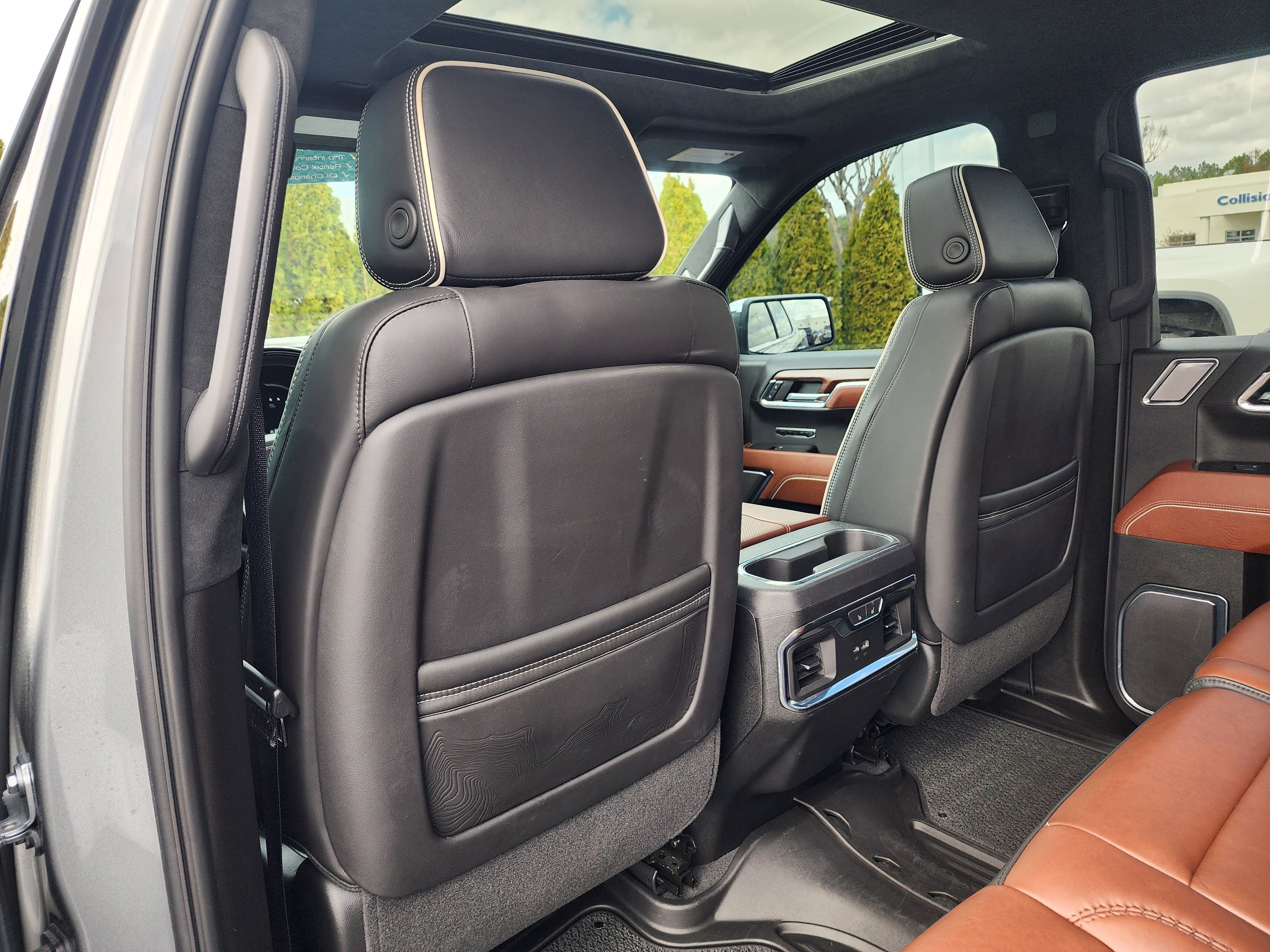 Used 2024 GMC Sierra 1500 Denali Ultimate image 16