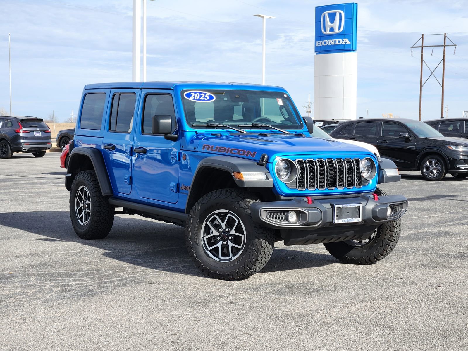 Used 2025 Jeep Wrangler Unlimited Rubicon image 1
