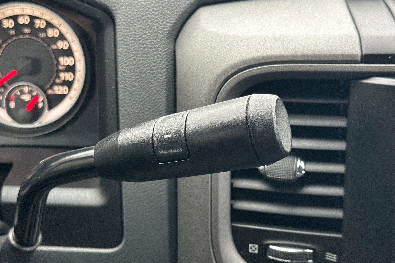 Used 2015 RAM 1500 Express image 20