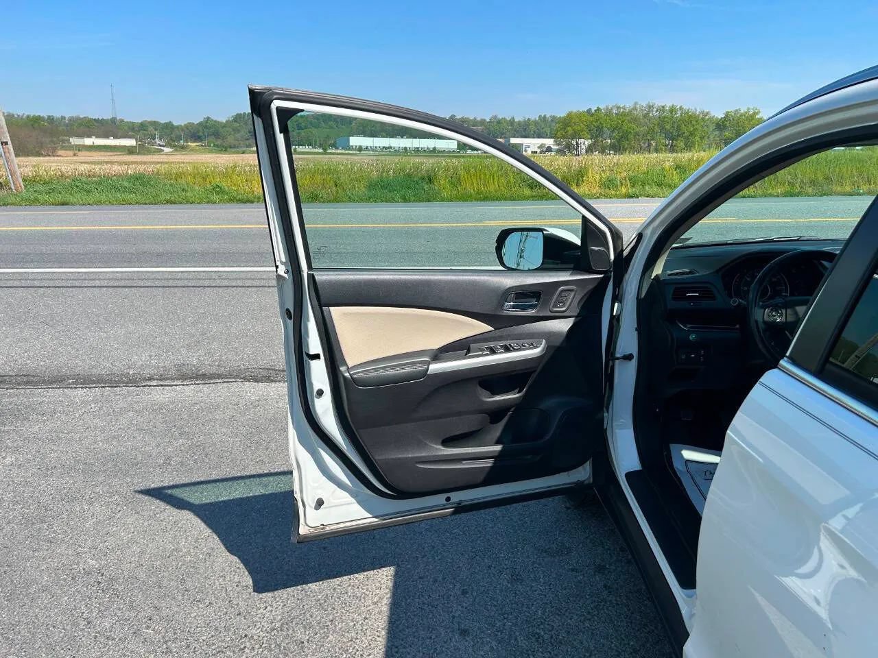 Used 2015 Honda CR-V Touring image 16