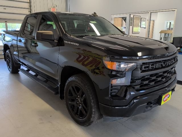 Certified 2023 Chevrolet Silverado 1500 Custom AWD/4WD image 5