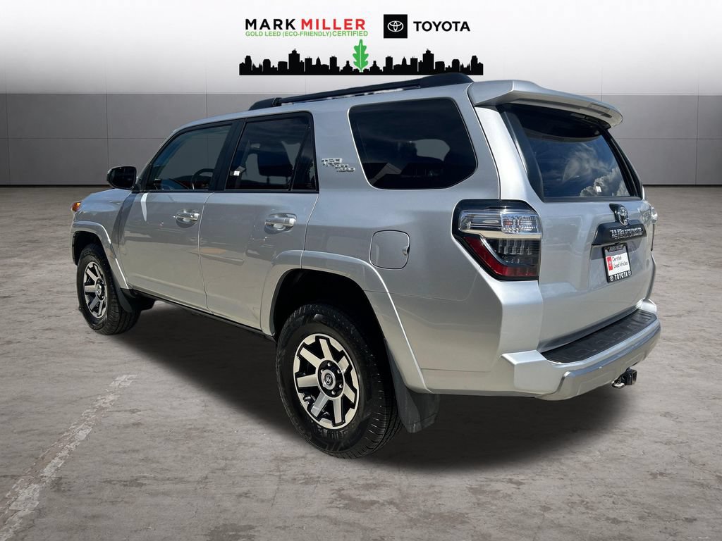 Certified 2019 Toyota 4Runner TRD Off-Road AWD/4WD image 3