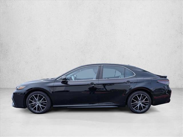 Used 2023 Toyota Camry SE w/ Cold Weather Package AWD/4WD image 9