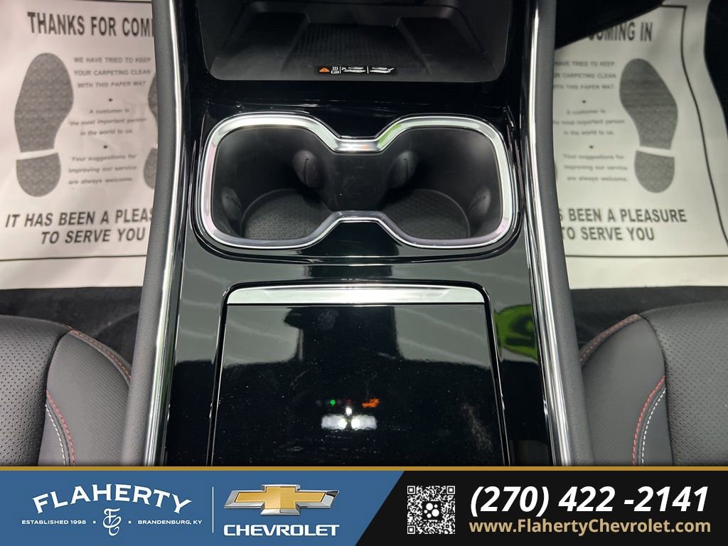 Used 2025 Chevrolet Traverse Z71 w/ Enhanced Driving Package image 34