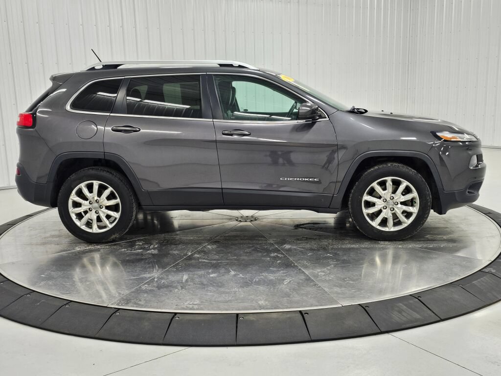 Used 2015 Jeep Cherokee Limited AWD/4WD image 6